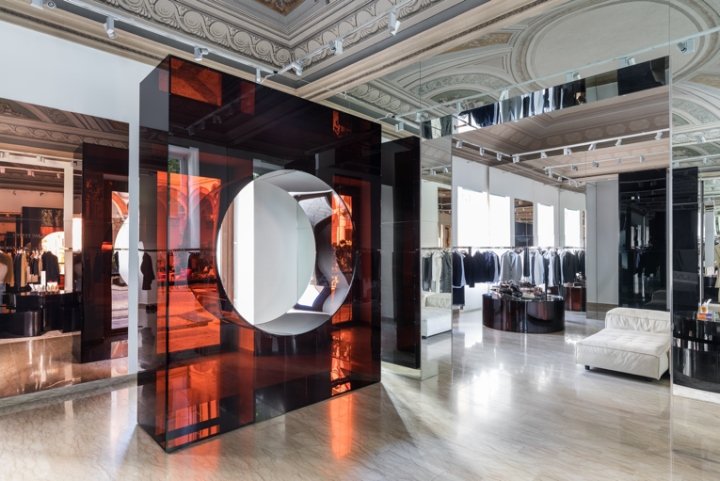 Salle privée 展厅，米兰 – 意大利