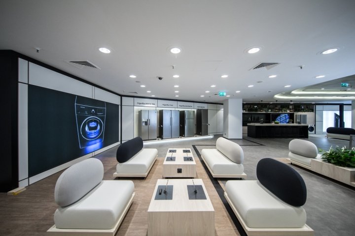 三星商店 ECI Callao by Cheil Worldwide / Cheil 德国 / MDLab，马德里 – 西班牙