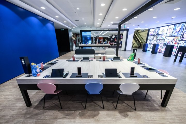 三星商店 ECI Callao by Cheil Worldwide / Cheil 德国 / MDLab，马德里 – 西班牙