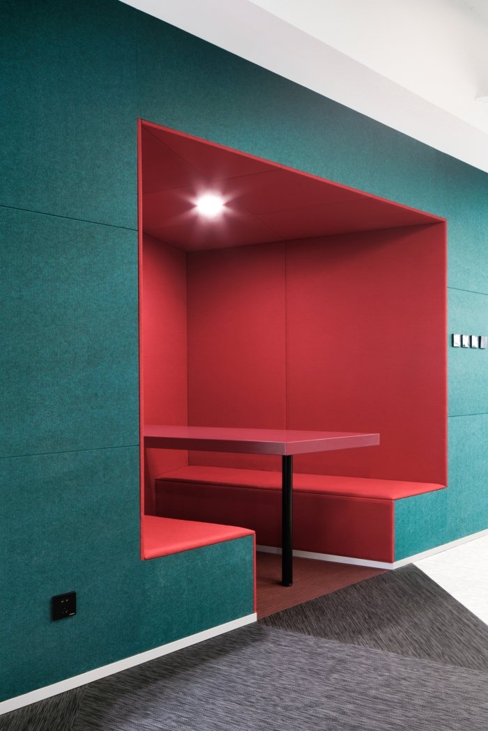 Crossboundaries 旗下三联办事处