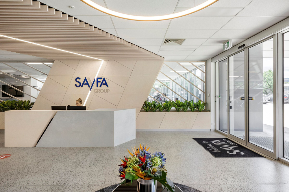 Sayfa 集团由 Zircon Interiors 设计