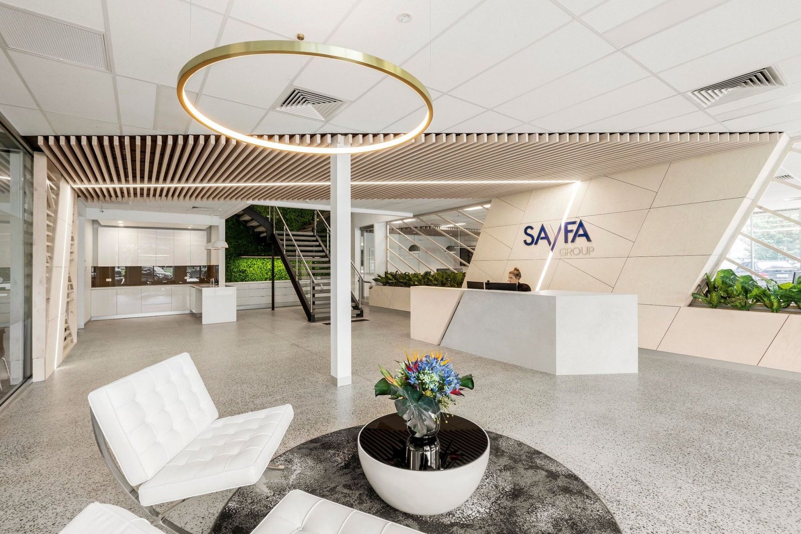 Sayfa 集团由 Zircon Interiors 设计