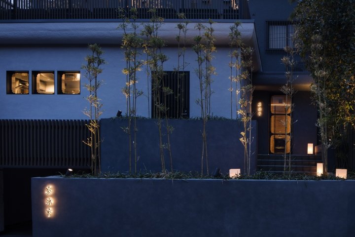 Sazenka 餐厅，由 Design Studio Crow 设计，日本东京