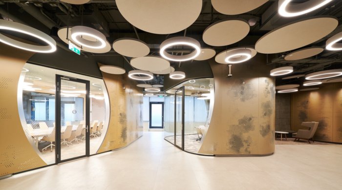 Sberbank 总部由 Evolution Design 与 T+T Architects 共同设计