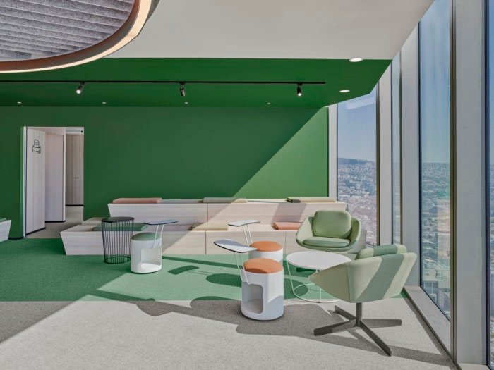 施耐德电气办公室由 Studio 13 Architects 设计