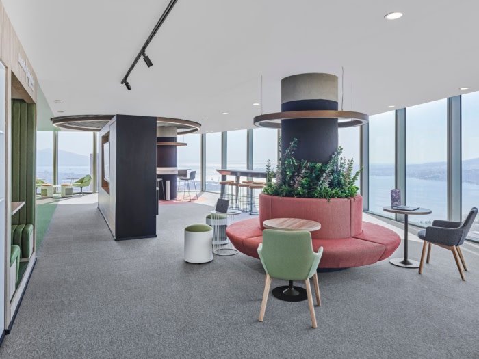 施耐德电气办公室由 Studio 13 Architects 设计