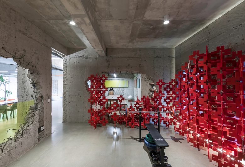 BCHO Partners 设计的屏风双屋 BCHO Partners 设计的屏风双屋