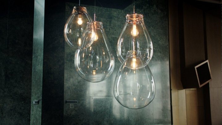 Bomma 的雕塑灯饰吊坠