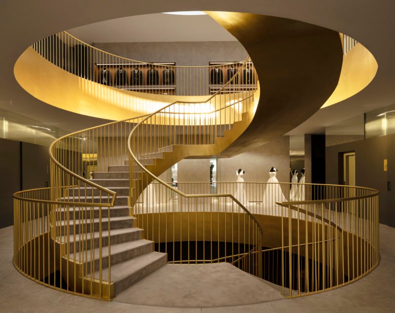 Sedka 婚纱店 / Pablo Muñoz Payá Arquitectos