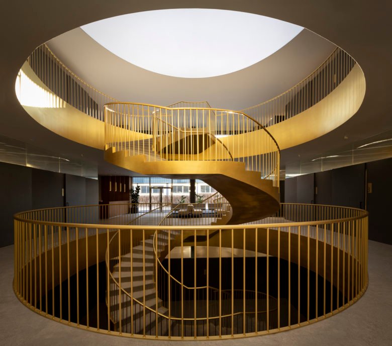 Sedka 婚纱店 / Pablo Muñoz Payá Arquitectos