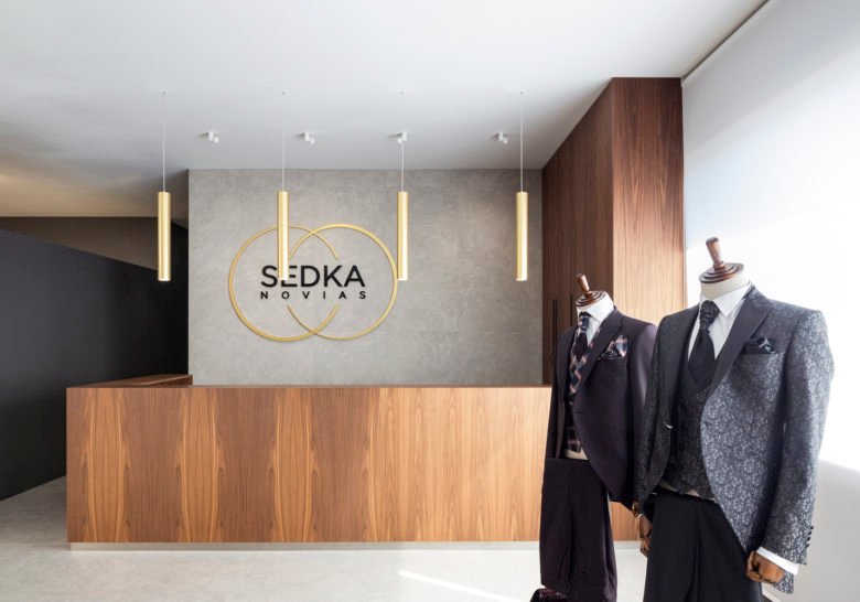 Sedka 婚纱店 / Pablo Muñoz Payá Arquitectos