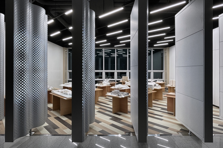 首尔科技拱门画廊 / Yong Ju Lee Architecture