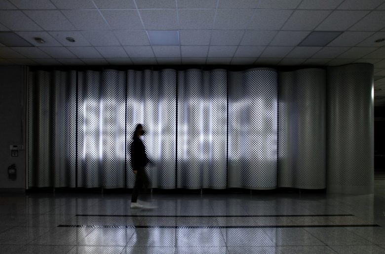 首尔科技拱门画廊 / Yong Ju Lee Architecture