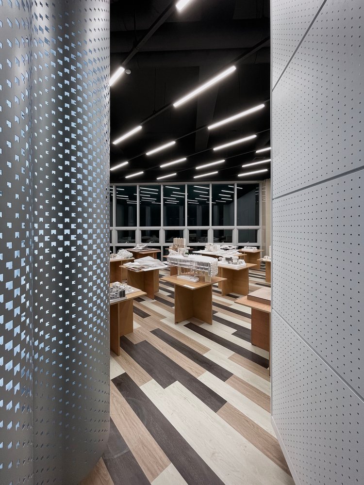 首尔科技拱门画廊 / Yong Ju Lee Architecture