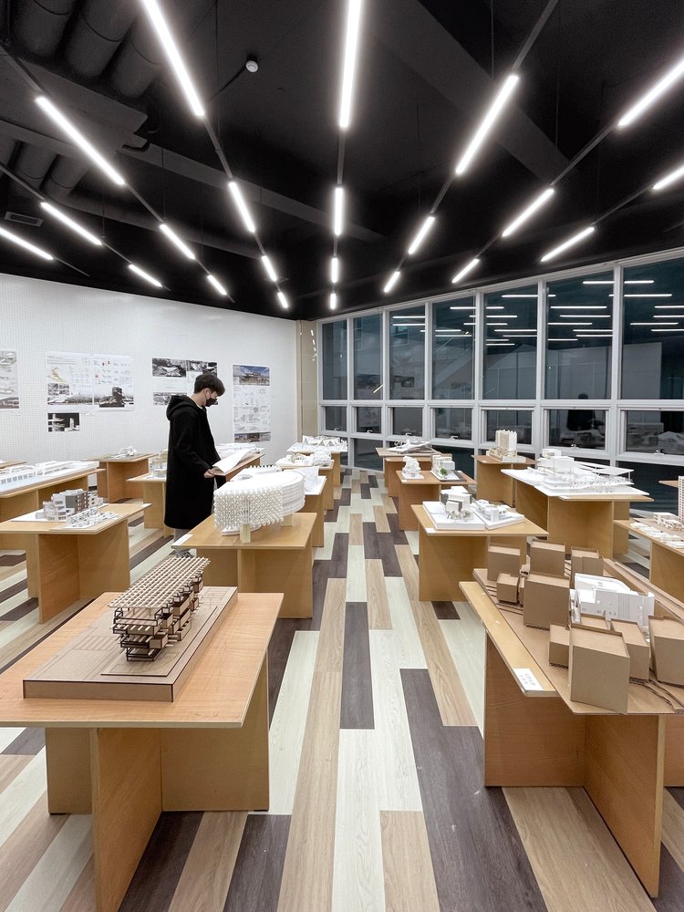 首尔科技拱门画廊 / Yong Ju Lee Architecture