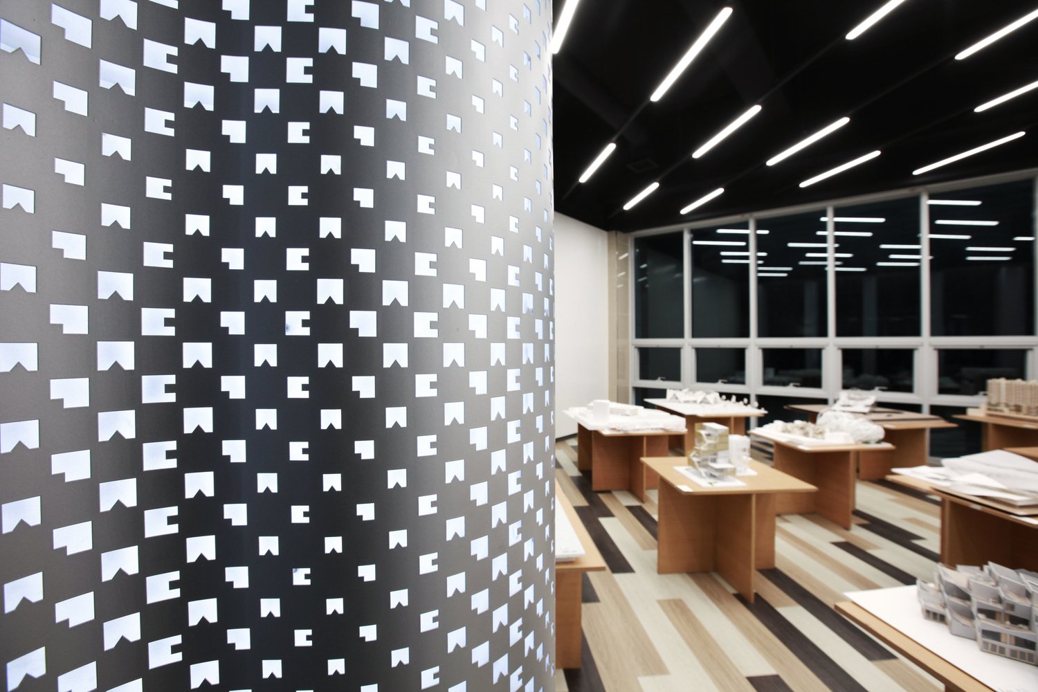 首尔科技拱门画廊 / Yong Ju Lee Architecture