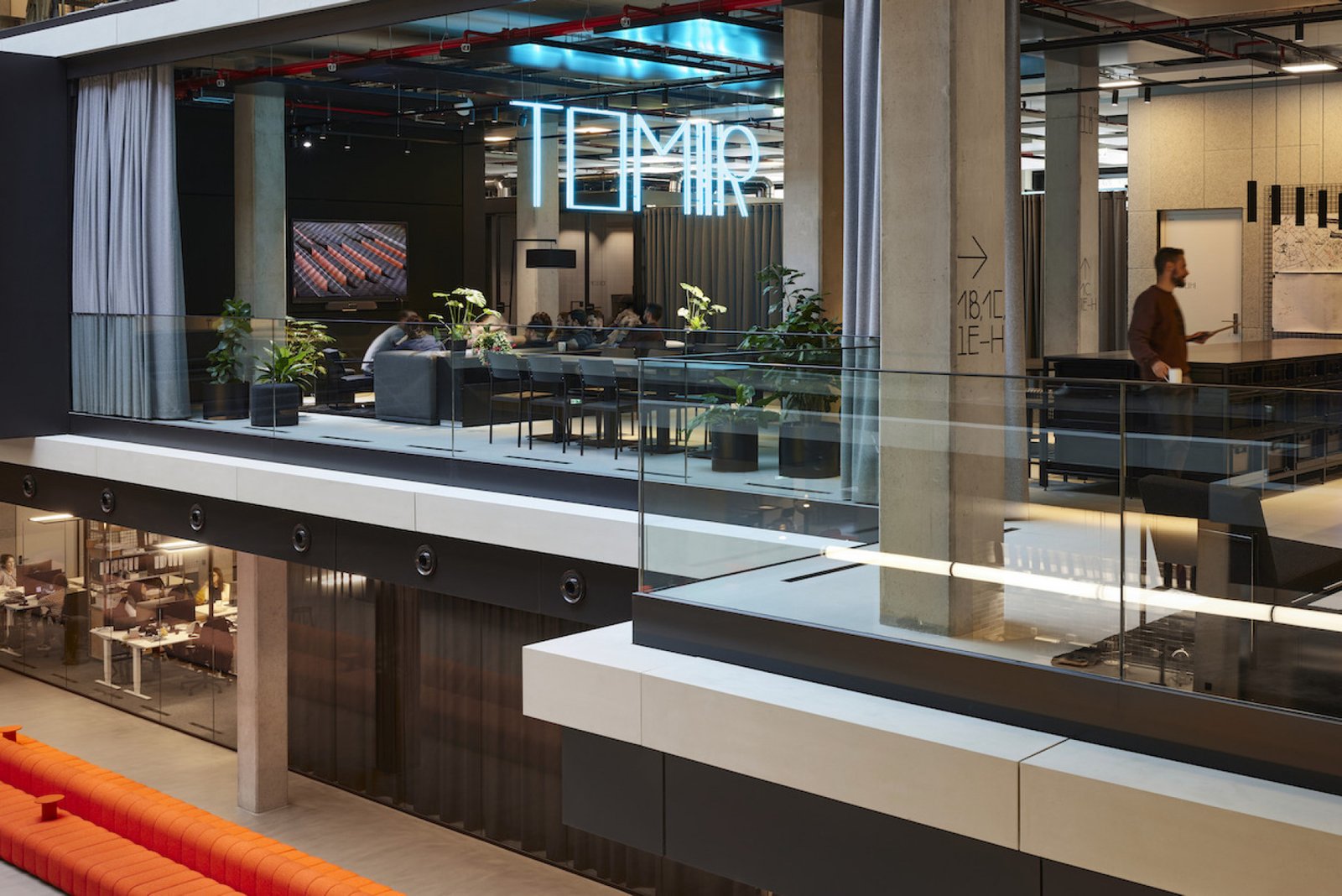 由 HENN Architecture 设计的 Serviceplan 集团总部