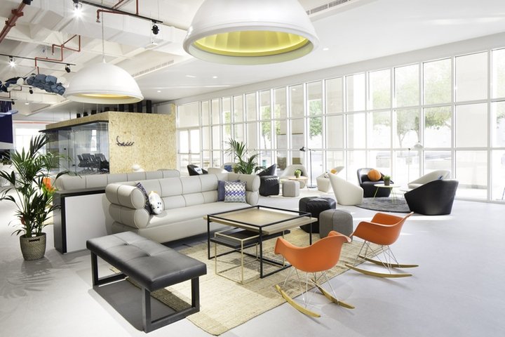 Sheraa 创业中心，由 Pallavi Dean Interiors 设计，沙迦 – 阿联酋