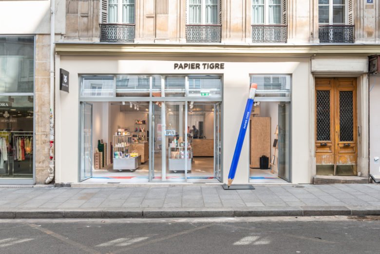 Cent15 Architecture 的 Papier Tigre 展厅