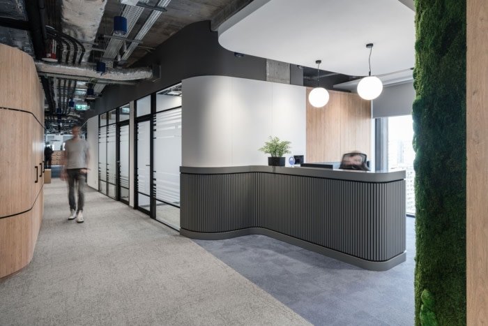 信号伊杜纳办公室由 BIT Creative Barnaba Grzelecki 设计