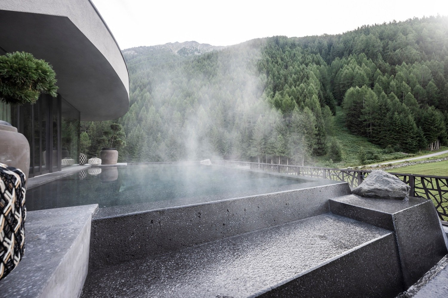 西莱纳酒店 by noa* 建筑网络