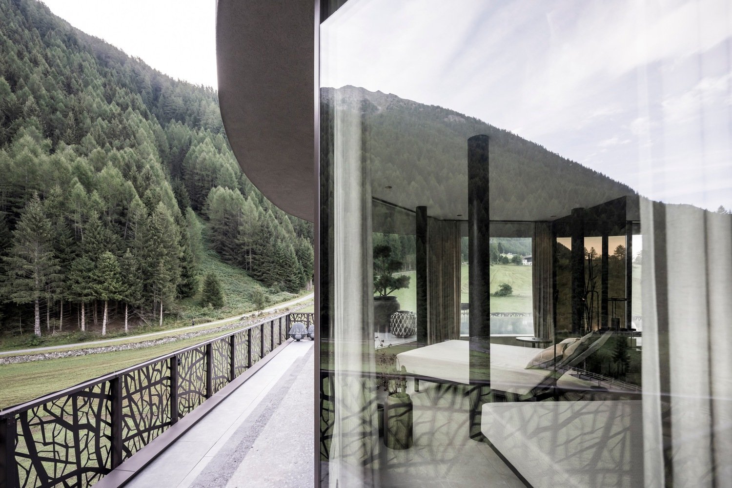 西莱纳酒店 by noa* 建筑网络