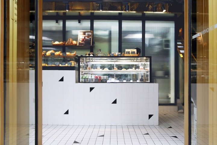 Shark Shark 空气烤箱面包店，中国上海