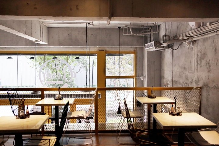 Shark Shark 空气烤箱面包店，中国上海