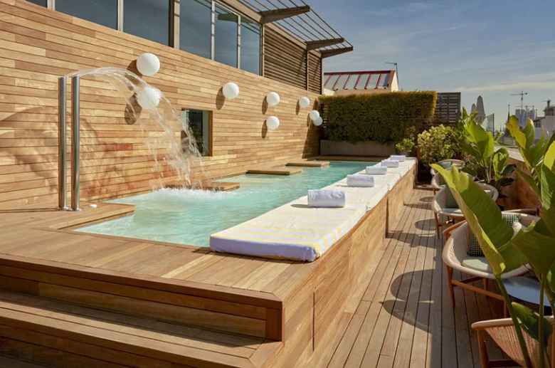 卡佩拉加西亚维克多爵士酒店