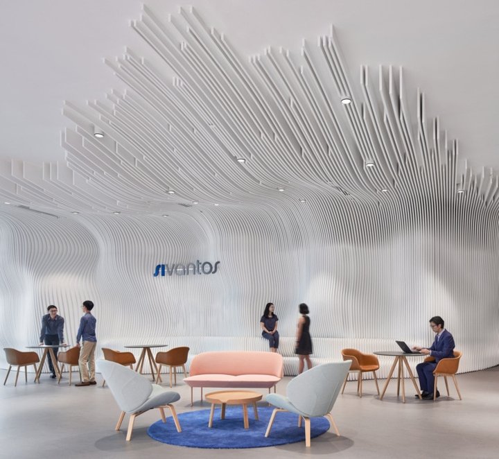 Sivantos 总部由 PLH Arkitekter 和 Geyer Design 设计，新加坡