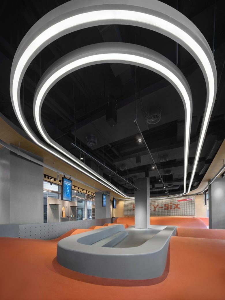 Moc 设计事务所的六十六店