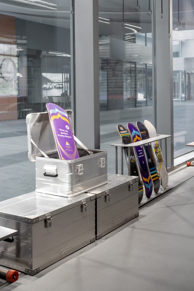 Moc 设计事务所的六十六店