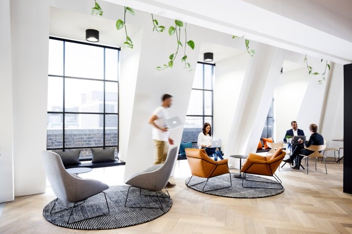 Slack 办公室，ODOS Architects，英国伦敦