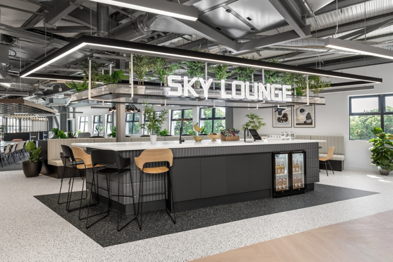 Oktra 的 SmartBase 联合办公空间