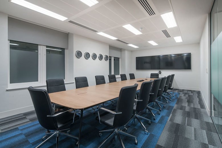 伦敦绘画集团 (London Painting Group) 设计的 Nexus 承销办公室