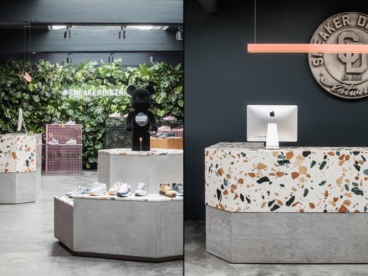 Barde + vanVoltt 的运动鞋区商店,安特卫普 – 比利时 Barde + vanVoltt 的运动鞋区商店,安特卫普 – 比利时