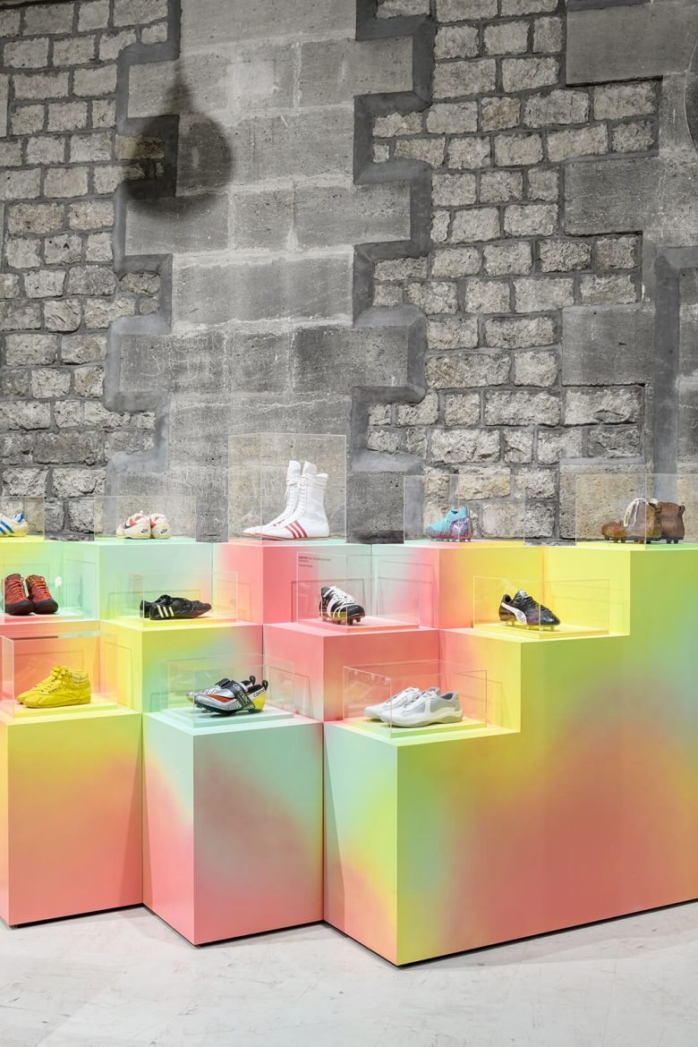 Mathieu Lehanneur 的运动鞋展览 Mathieu Lehanneur 的运动鞋展览