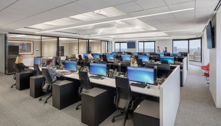 法国兴业银行办公室，由 Ted Moudis Associates 设计，芝加哥 - 伊利诺伊州