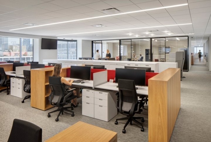 法国兴业银行办公室，由 Ted Moudis Associates 设计，芝加哥 - 伊利诺伊州