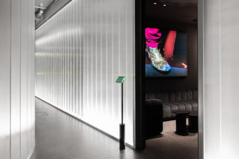 索尼音乐柏林工作室 Karhard