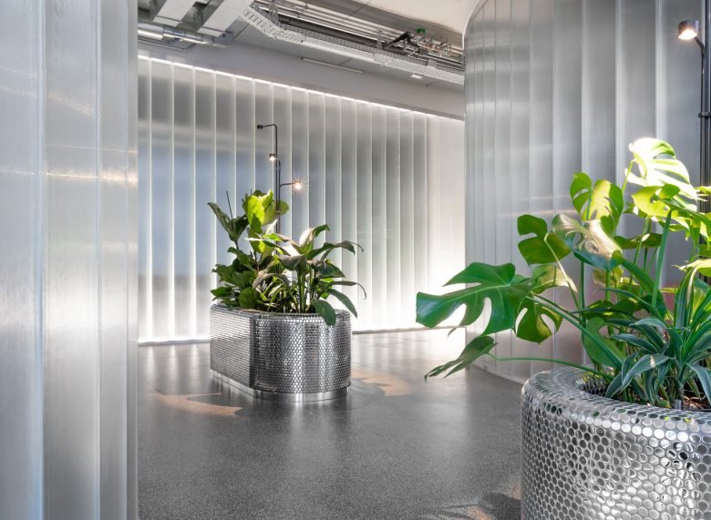 索尼音乐柏林工作室 Karhard