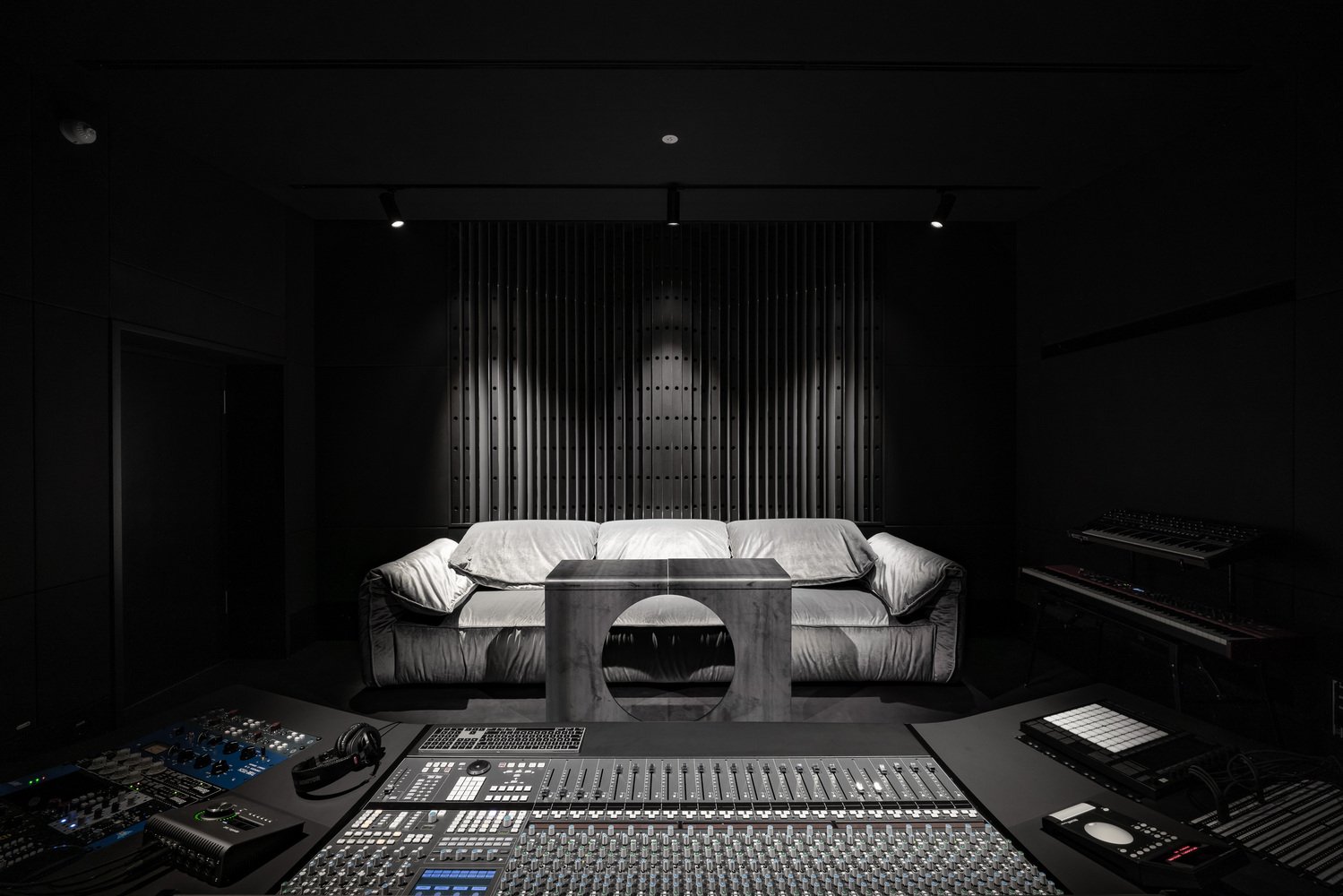 索尼音乐柏林工作室 Karhard