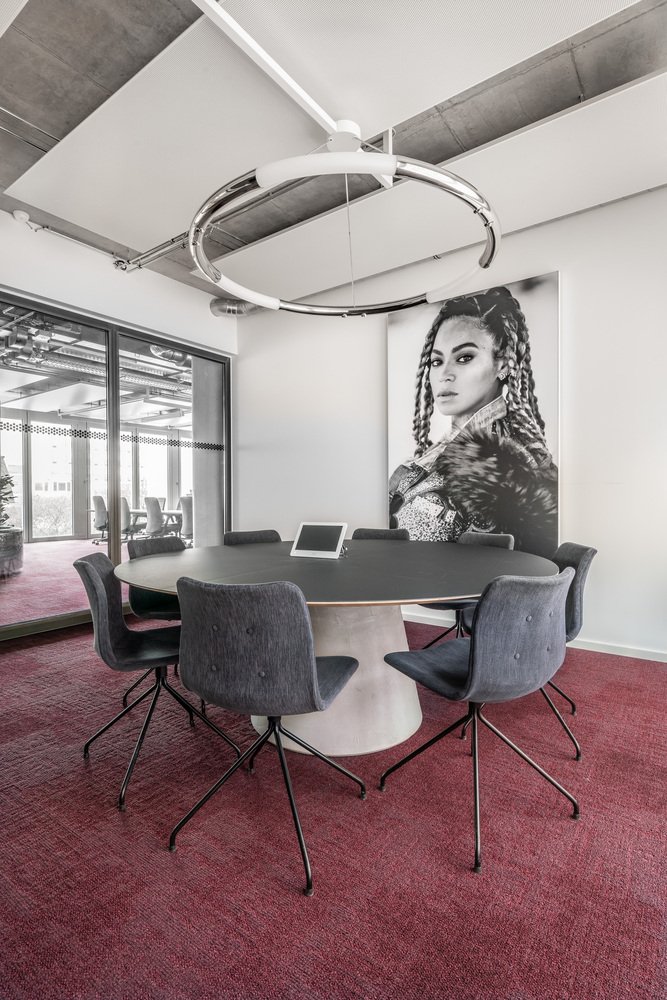 索尼音乐柏林工作室 Karhard