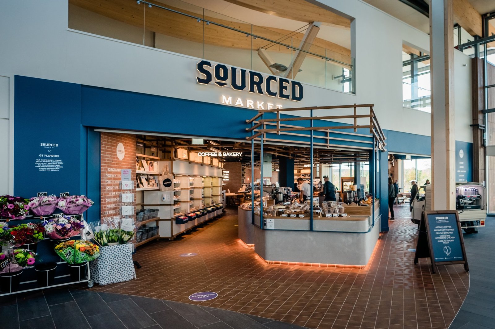 YourStudio 为 Sourced Market 创造改变游戏规则的零售和餐厅空间