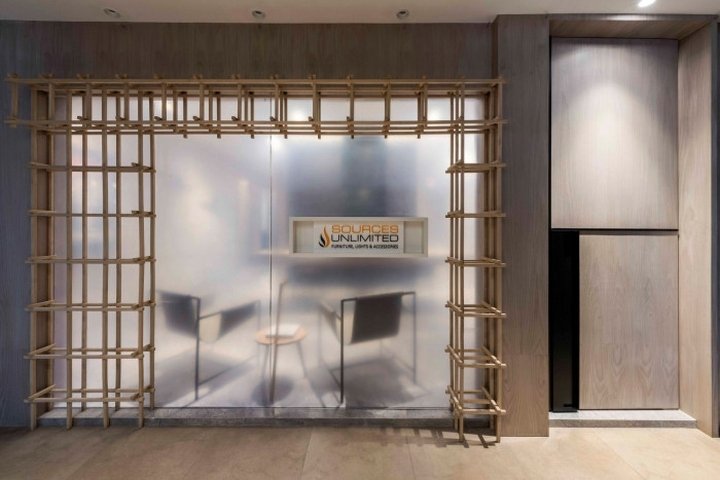 Sources Unlimited 办公室由 Hiral Jobalia Studio 设计，印度孟买