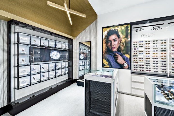 Cutler 位于加拿大安大略省约克代尔购物中心的备件店