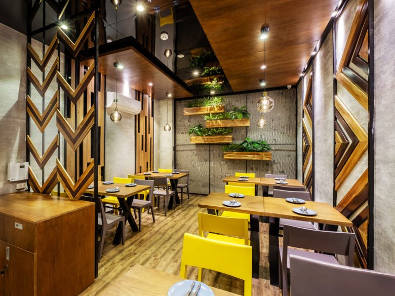 Spice Temple 餐厅，由 Kingsmen Vietnam Co. Ltd 设计，胡志明市 – 越南