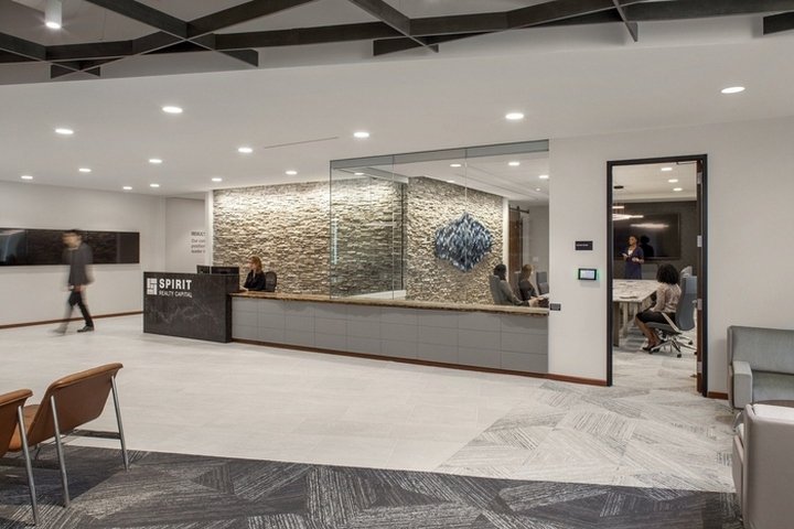 Spirit Realty Capital 办公室,由 IA Interior Architects 设计,德克萨斯州达拉斯 Spirit Realty Capital 办公室,由 IA Interior Architects 设计,德克萨斯州达拉斯