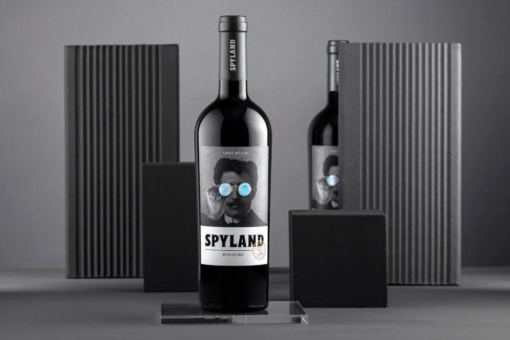 Spyland-Always Watching(DAf.agency) Spyland-Always Watching(DAf.agency)