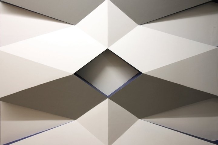 印度孟买 Archrysalis 设计的 Gopani 钢铁电力办公室